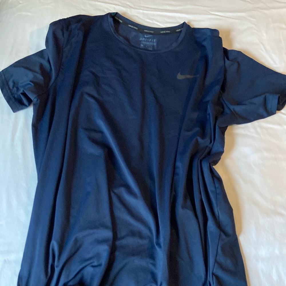 Nike Dri-fit top